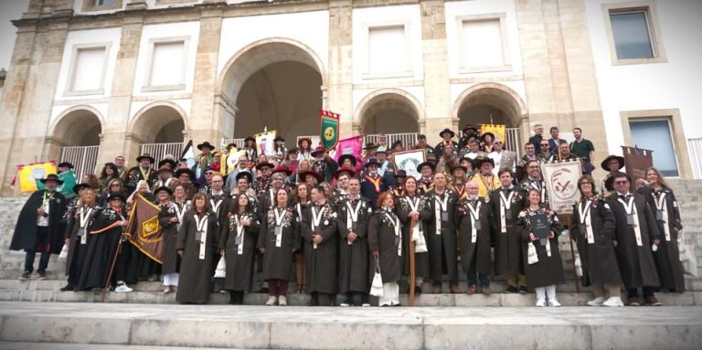 Rádio Regional do Centro: Confraria do Arroz-Doce promove jantar solidário em Coimbra com apoio ao Banco Alimentar