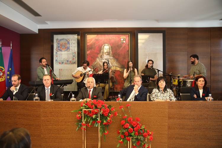 Rádio Regional do Centro: Helena Teodósio quer autarquias com voz activa na revisão da Lei das Finanças Locais