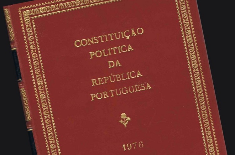 Rádio Regional do Centro: Universidade de Coimbra assinala 50 anos da Constituição Portuguesa de 1976