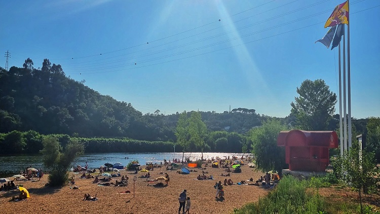 Rádio Regional do Centro: SMTUC preparam extensão da Linha 9F até à Praia Fluvial do Rebolim