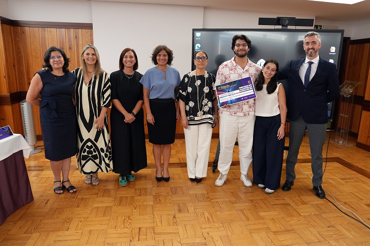 Rádio Regional do Centro: Dispositivo alternativo às máscaras cirúrgicas vence concurso em Coimbra