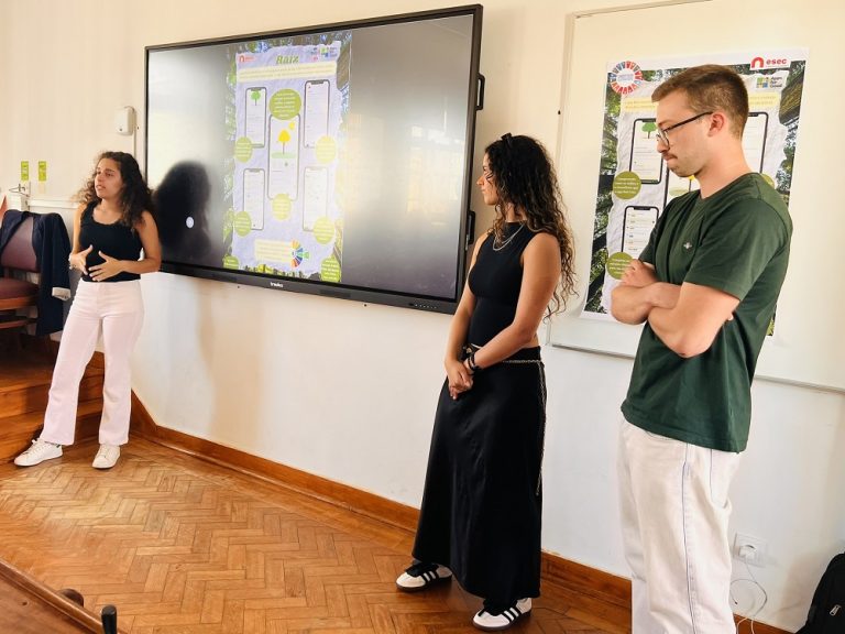 Rádio Regional do Centro: Politécnico de Coimbra integra estreia do Apps for Good no Ensino Superior em Portugal