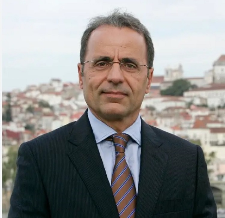 Rádio Regional do Centro: Reitor habilitado a tratar de “eventual integração” do Politécnico na UC