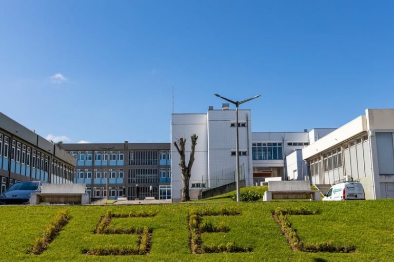 Rádio Regional do Centro: ISEC promove campanha de captação de estudantes
