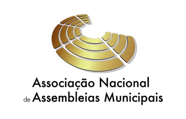 Rádio Regional do Centro: Assembleias municipais passam a decidir utilidade pública de expropriações