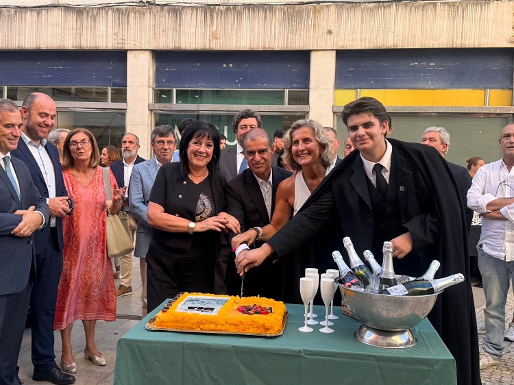 Rádio Regional do Centro: Instituto Superior Miguel Torga já abriu na Baixa de Coimbra