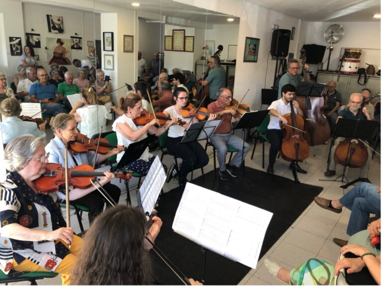 Rádio Regional do Centro: CoimbraShopping assinala Outubro com música aos domingos