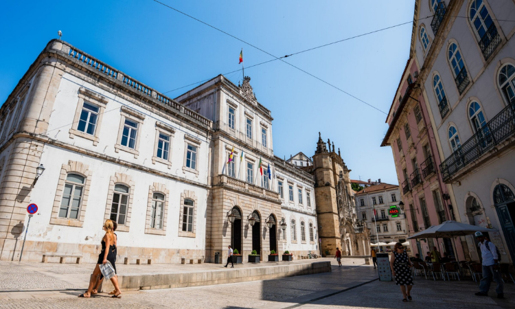 Rádio Regional do Centro: Coimbra prepara novas soluções para trânsito, estacionamento e habitação