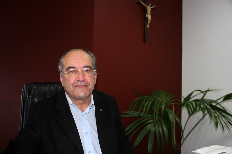 Rádio Regional do Centro: Manuel Antunes recebe bolsa europeia para apoiar missão cardíaca em Moçambique